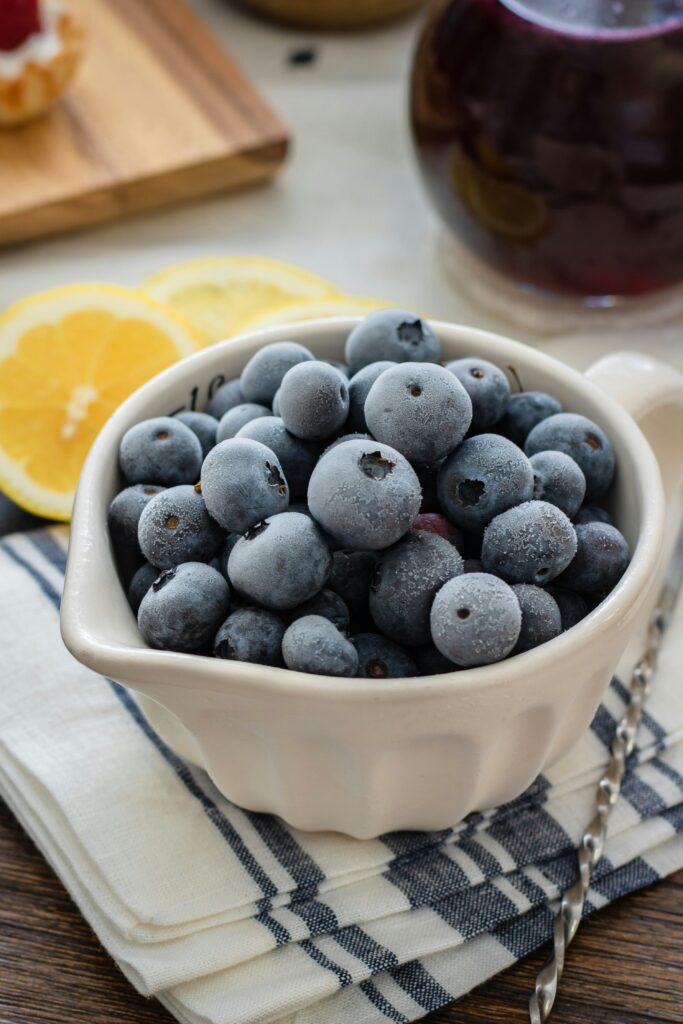 image of frozen blueberries 