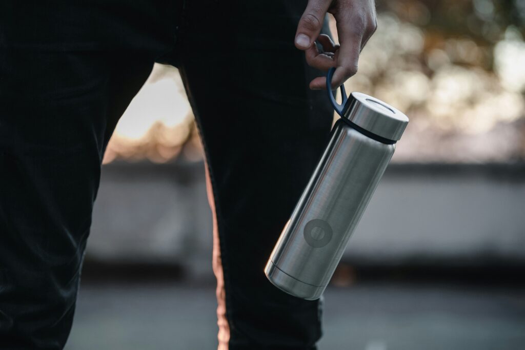 image of reusable water bottle 