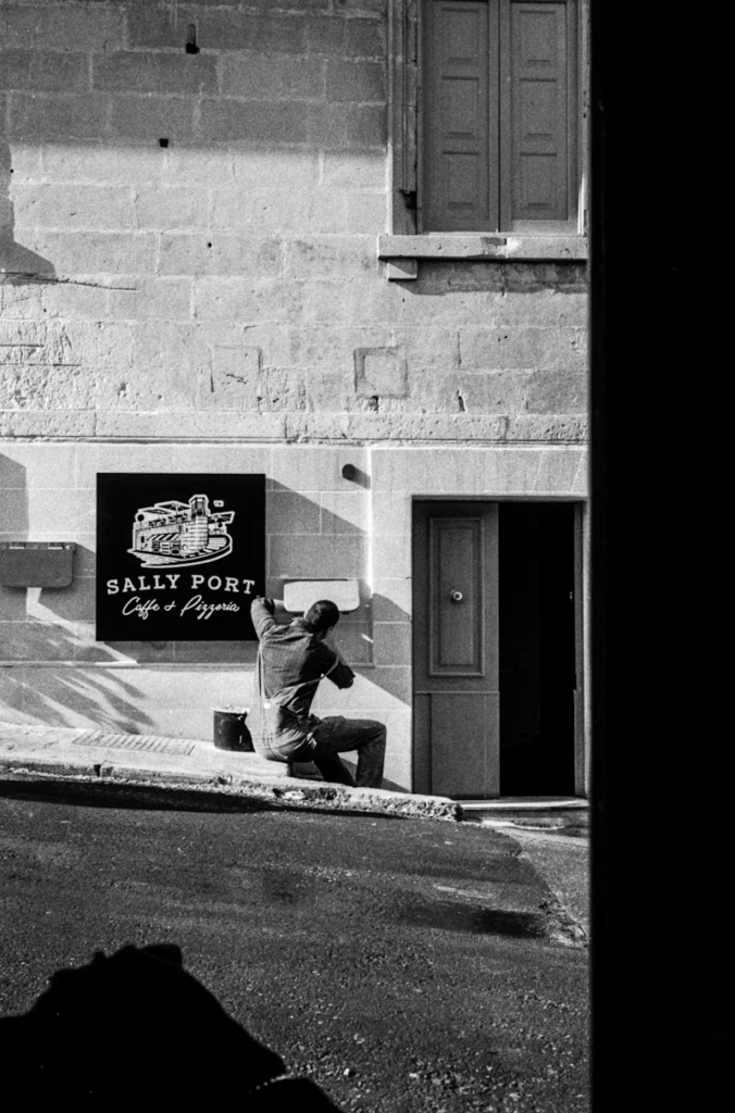 image of a handyman working 