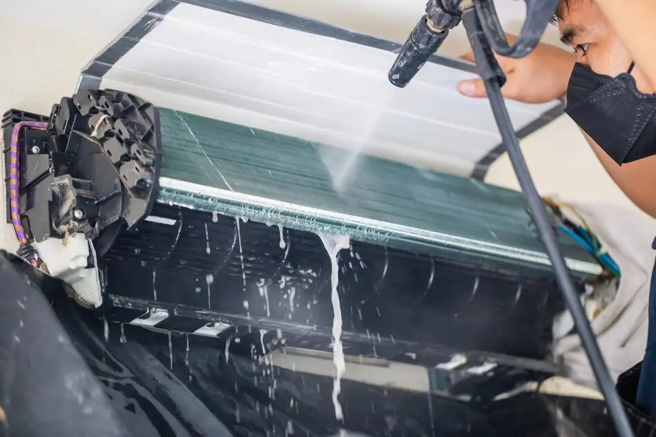 aircon chemical overhaul process